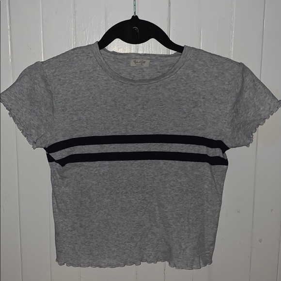 Brandy Melville Tops - New Brandy Melville Crop Top